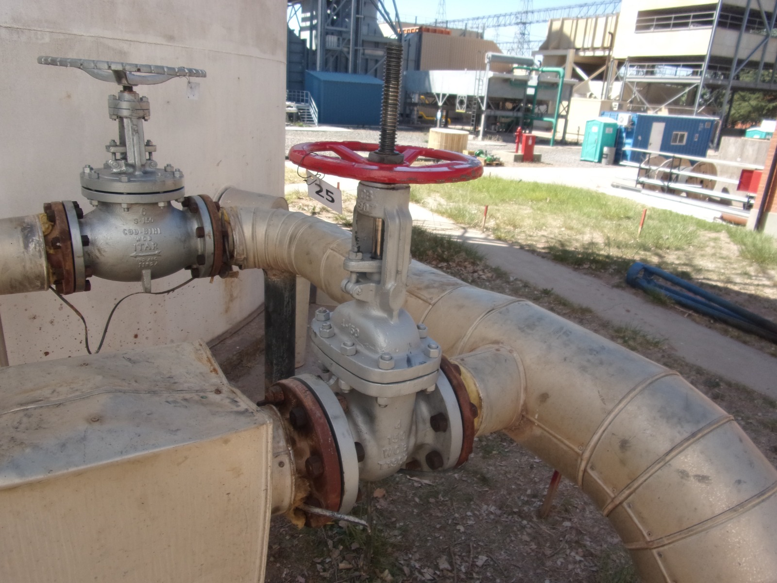 Mantenimiento en planta industrial.